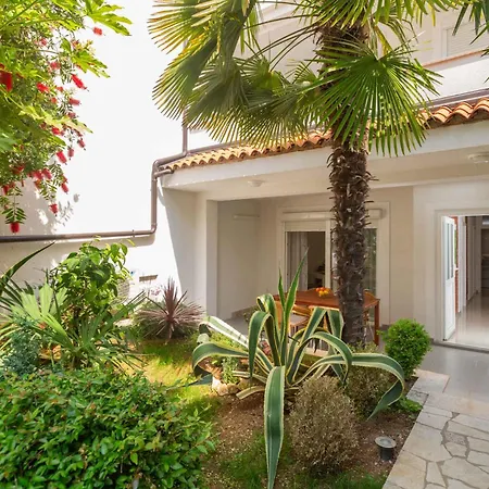 In - Istrien 42143 Apartment *